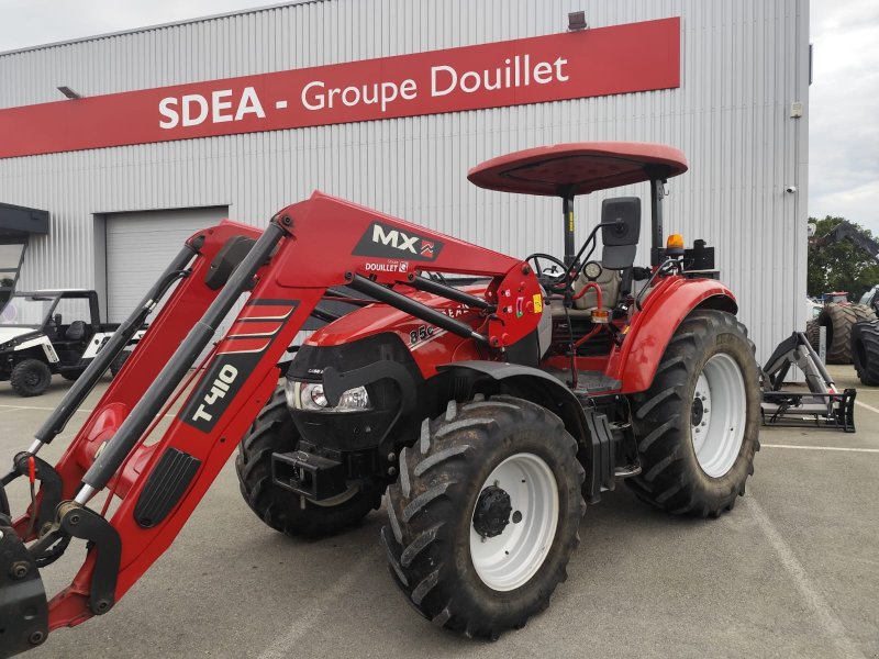 Traktor of the type Case IH Farmall 85 C, Gebrauchtmaschine in Le Horps