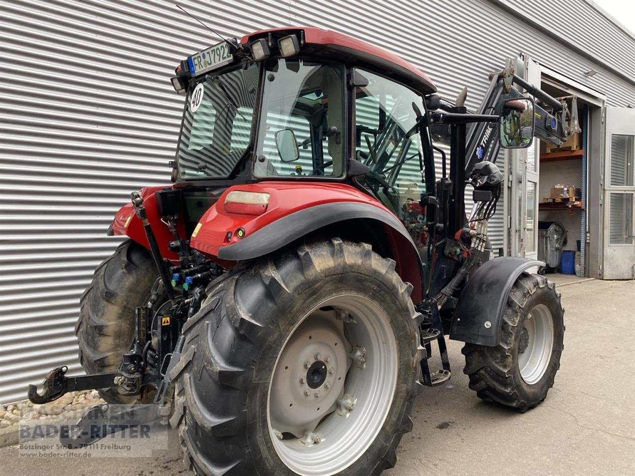 Traktor типа Case IH Farmall 85 C, Gebrauchtmaschine в Freiburg (Фотография 9)