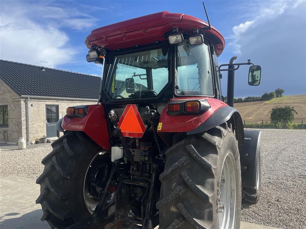 Traktor of the type Case IH Farmall 85A Kun 560 timer, Gebrauchtmaschine in Vejle (Picture 3)