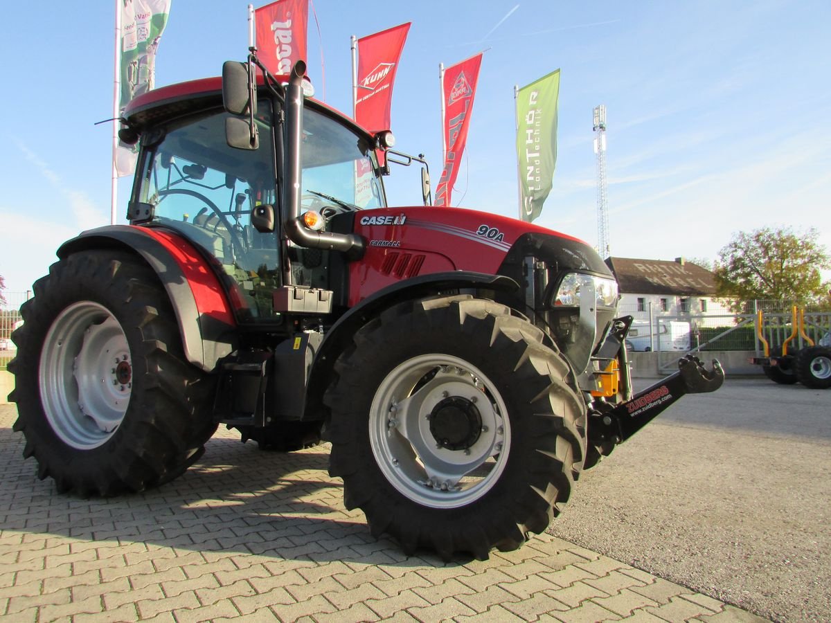 Traktor van het type Case IH Farmall 90 A (Stage V), Gebrauchtmaschine in Saxen (Foto 3)