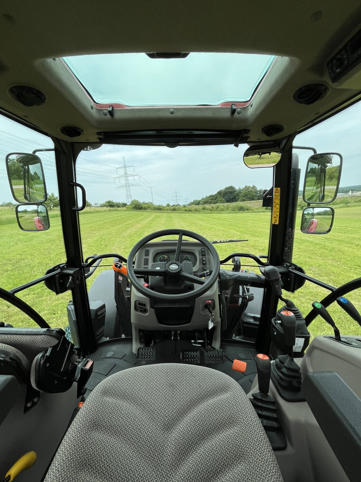 Traktor типа Case IH Farmall 90 A, Gebrauchtmaschine в Schesslitz (Фотография 11)