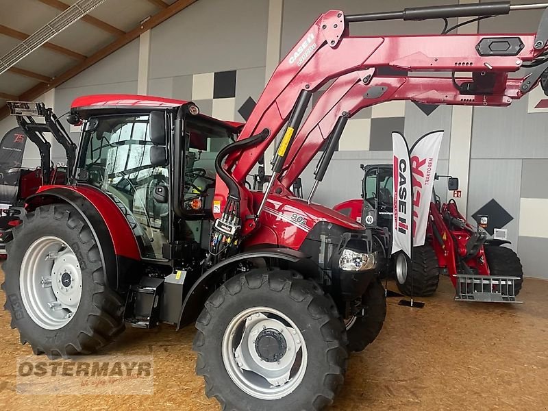 Traktor tipa Case IH Farmall 90 A, Vorführmaschine u Rohr (Slika 1)