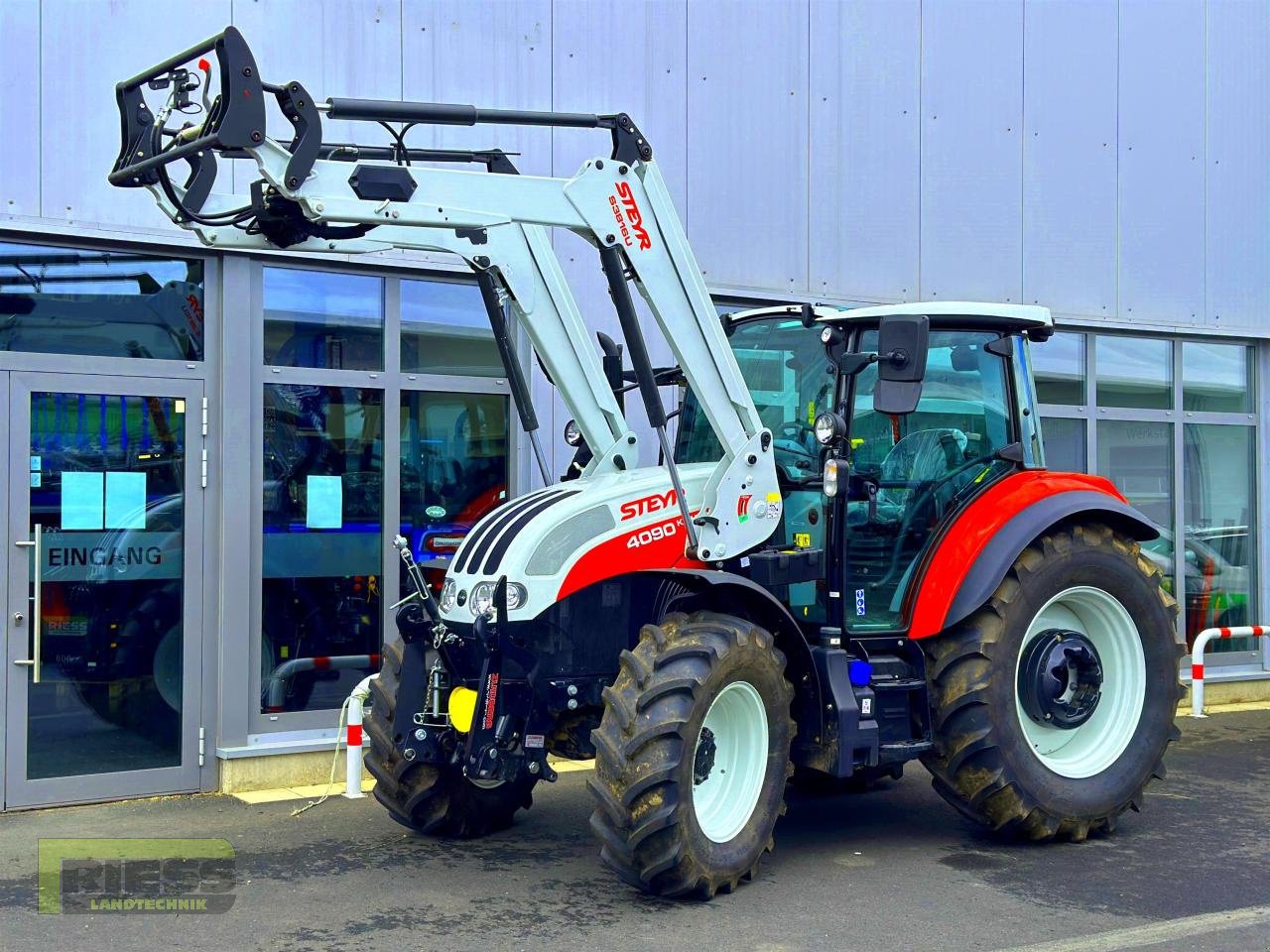 Traktor del tipo Case IH Farmall 90 C  (Steyr Kompakt 4090), Gebrauchtmaschine en Homberg (Ohm) - Maulbach (Imagen 1)