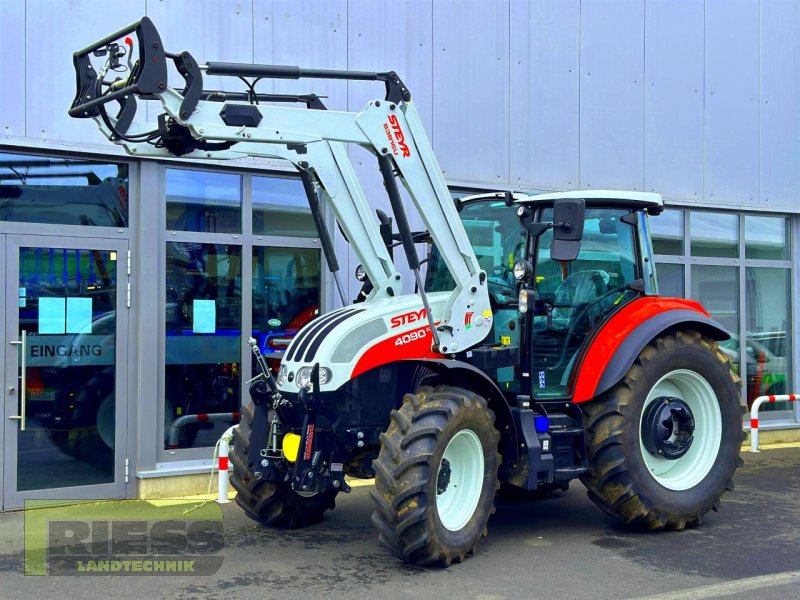 Traktor van het type Case IH Farmall 90 C  (Steyr Kompakt 4090), Gebrauchtmaschine in Homberg (Ohm) - Maulbach