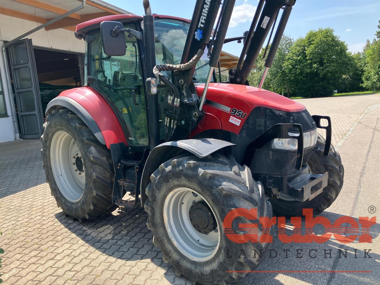 Traktor des Typs Case IH Farmall 95 U, Gebrauchtmaschine in Ampfing (Bild 1)