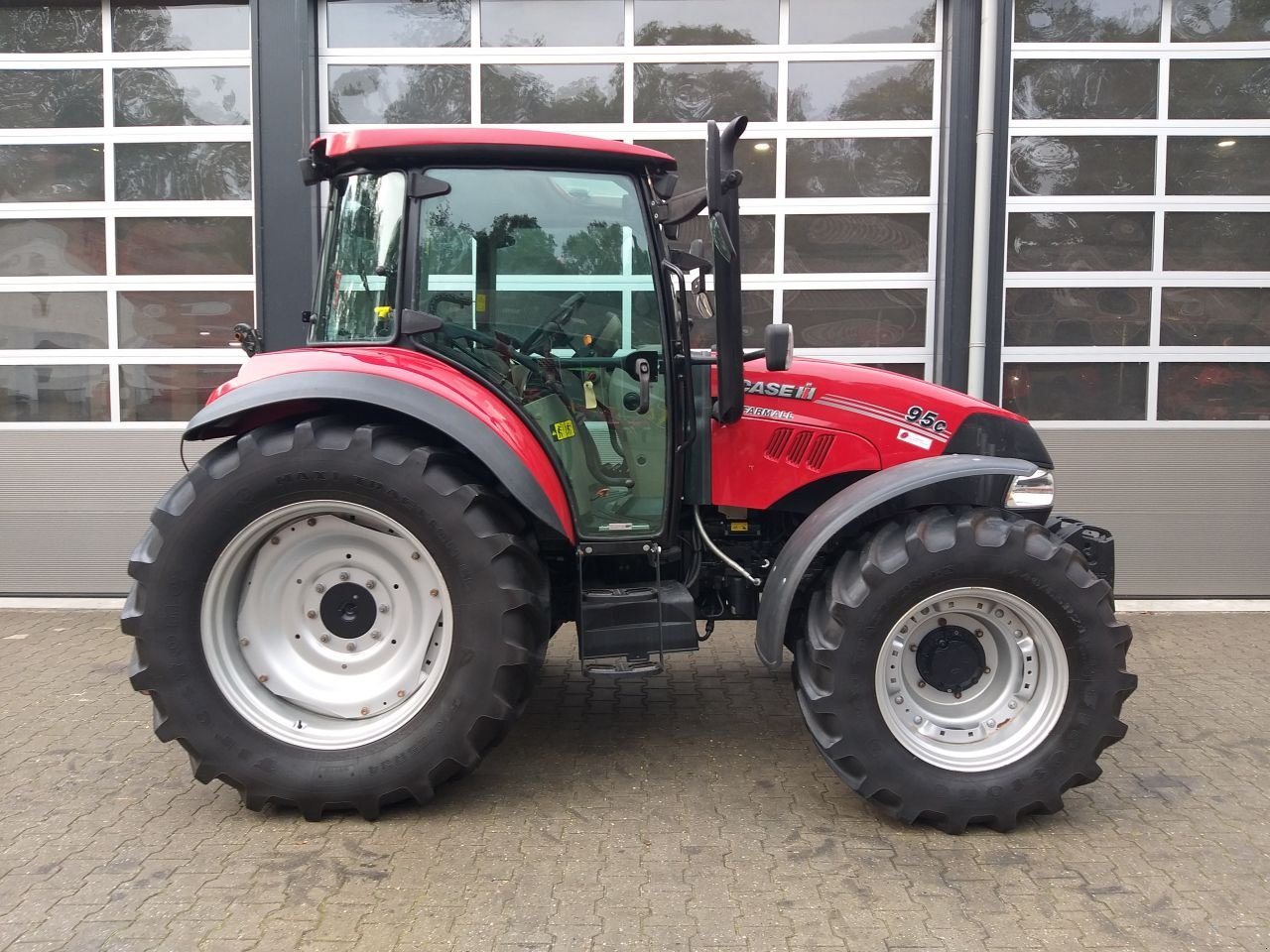 Traktor of the type Case IH Farmall 95C, Gebrauchtmaschine in Vilsteren (Picture 5)