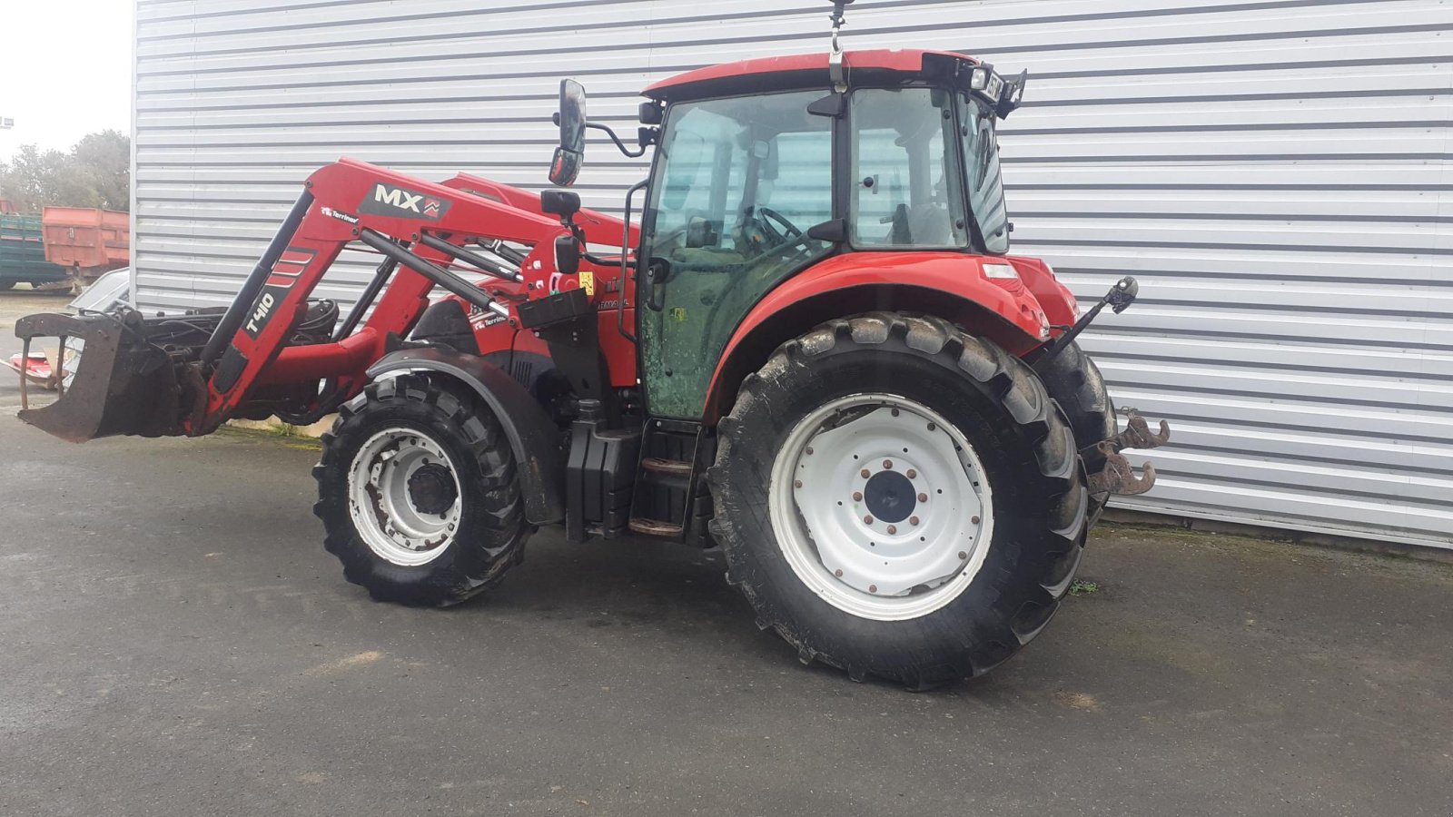 Traktor Türe ait Case IH FARMALL, Gebrauchtmaschine içinde Les Touches (resim 4)