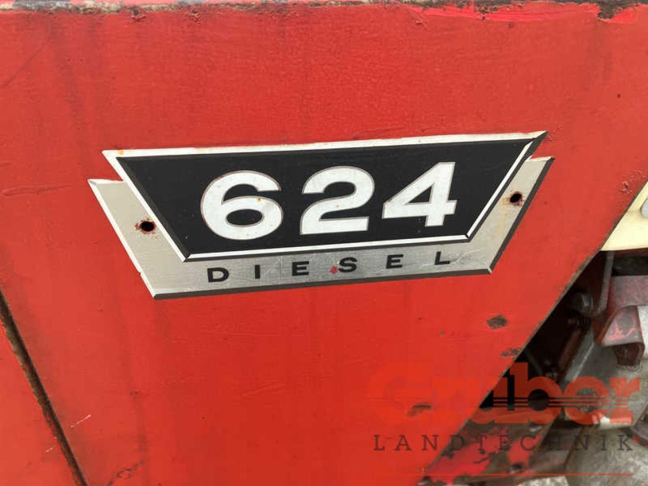 Traktor от тип Case IH IH 624, Gebrauchtmaschine в Ampfing (Снимка 11)