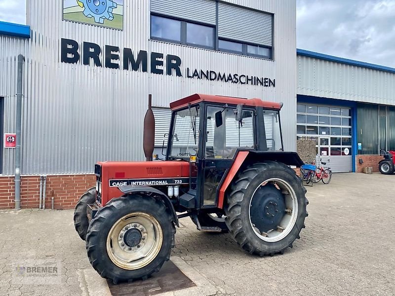 Traktor Türe ait Case IH IHC 733 Allrad, Silent 85 Kabine, 16+8 Getriebe, 1000er Zapfwelle, made in Neuss!, Gebrauchtmaschine içinde Asendorf (resim 1)