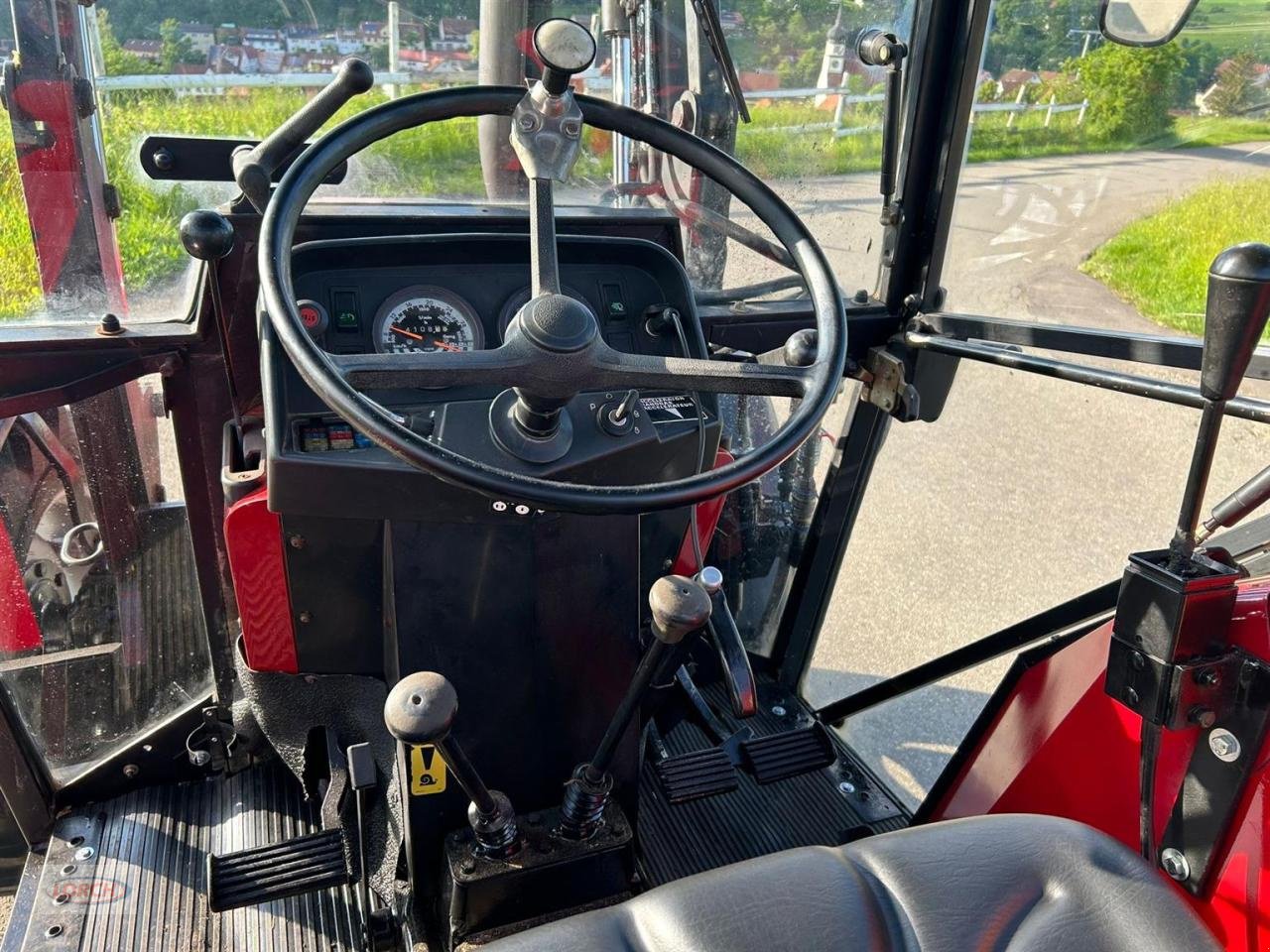 Traktor des Typs Case IH IHC 840 Allrad, Gebrauchtmaschine in Trochtelfingen (Bild 7)