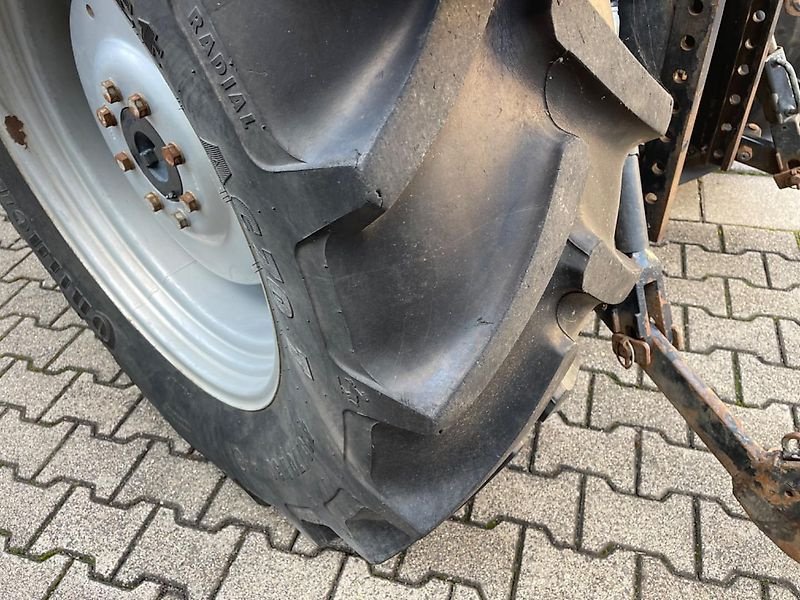 Traktor typu Case IH JX 1060 C Allradtraktor mit Frontlader 40 km/h Niedrigkabine / baugleich mit Steyr 360 Compakt, Gebrauchtmaschine v Niedernhausen OT Engenhahn (Obrázek 12)