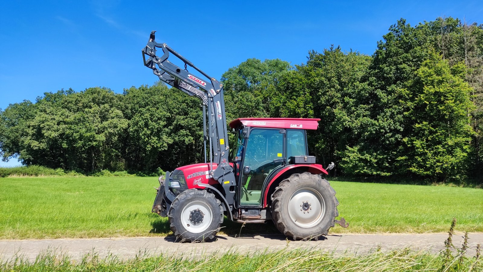 Traktor des Typs Case IH JX 1075 C, Gebrauchtmaschine in Faha (Bild 1)