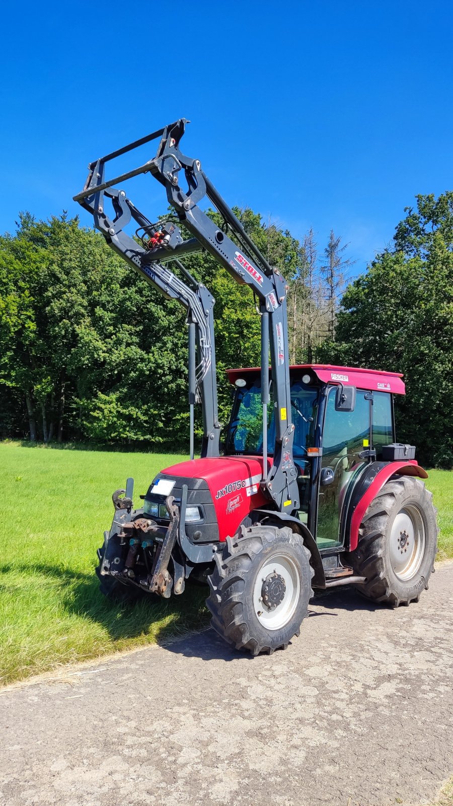 Traktor des Typs Case IH JX 1075 C, Gebrauchtmaschine in Faha (Bild 2)