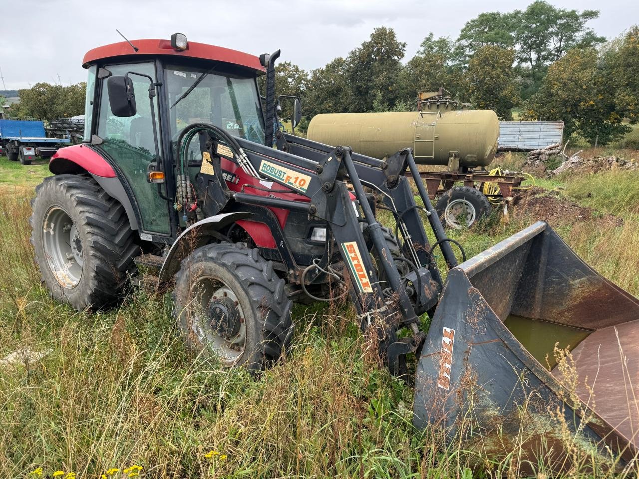 Traktor typu Case IH JX 80 mit Stoll Frontlader, Gebrauchtmaschine v Könnern (Obrázek 1)