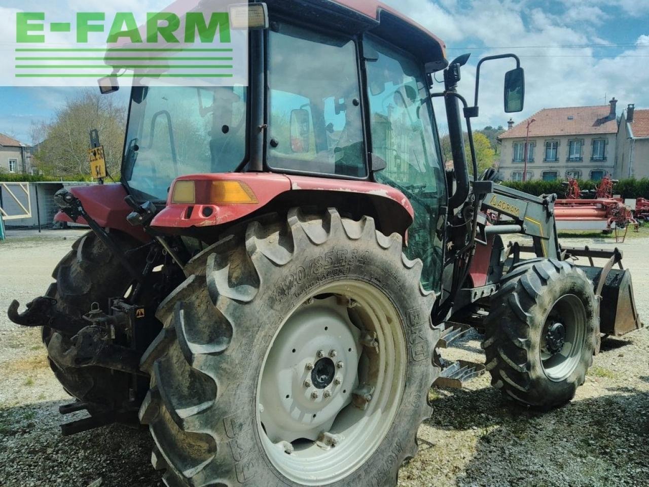 Traktor des Typs Case IH jx1090u, Gebrauchtmaschine in CHAUVONCOURT (Bild 3)