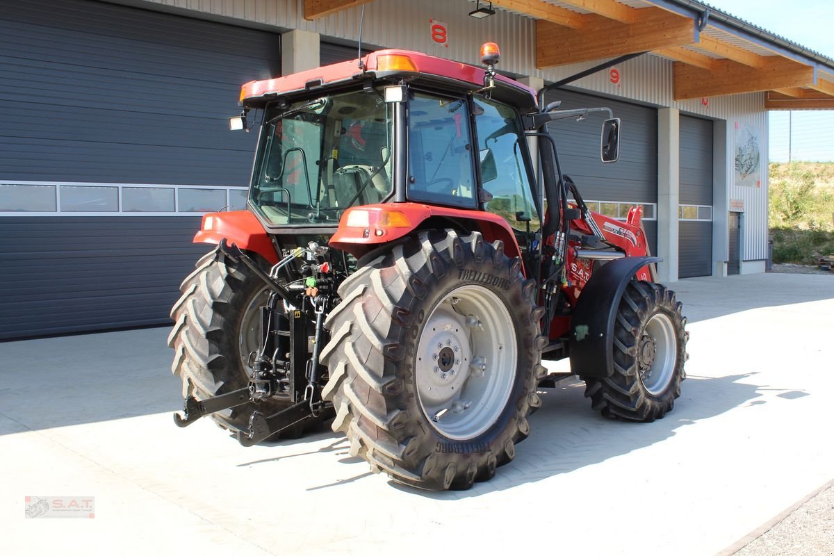 Traktor van het type Case IH JXU 115, Gebrauchtmaschine in Eberschwang (Foto 5)