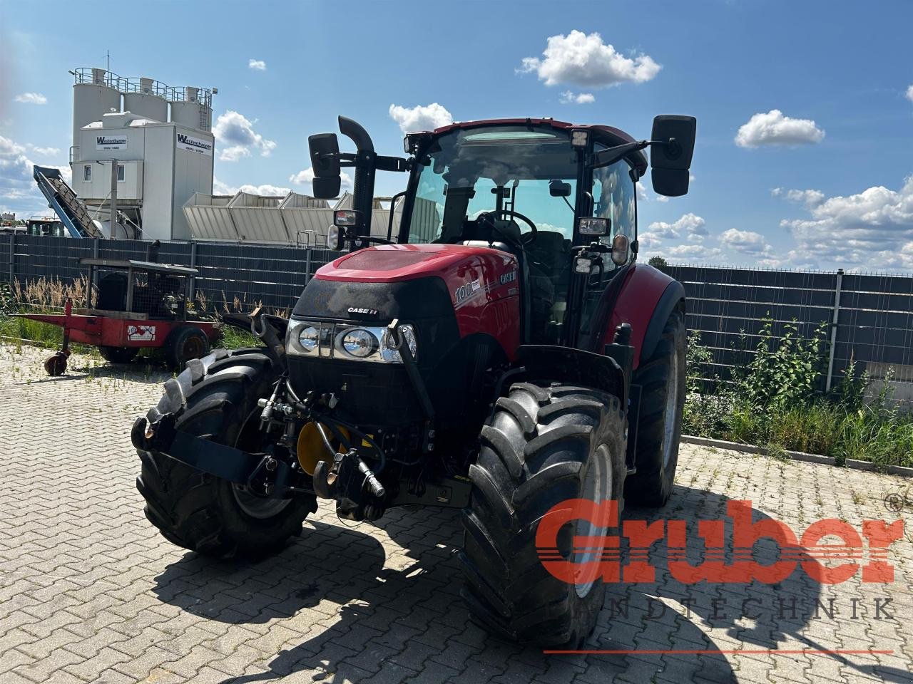 Traktor des Typs Case IH Luxxum 100, Gebrauchtmaschine in Ampfing (Bild 2)