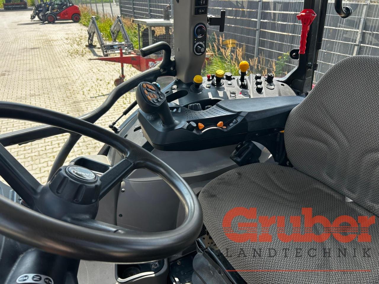 Traktor του τύπου Case IH Luxxum 100, Gebrauchtmaschine σε Ampfing (Φωτογραφία 7)