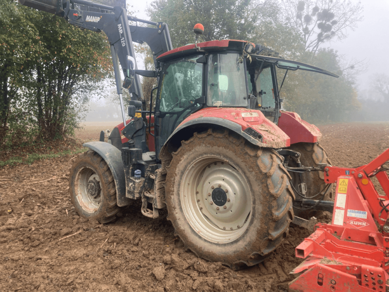 Traktor des Typs Case IH LUXXUM 110, Gebrauchtmaschine in CINTHEAUX (Bild 1)