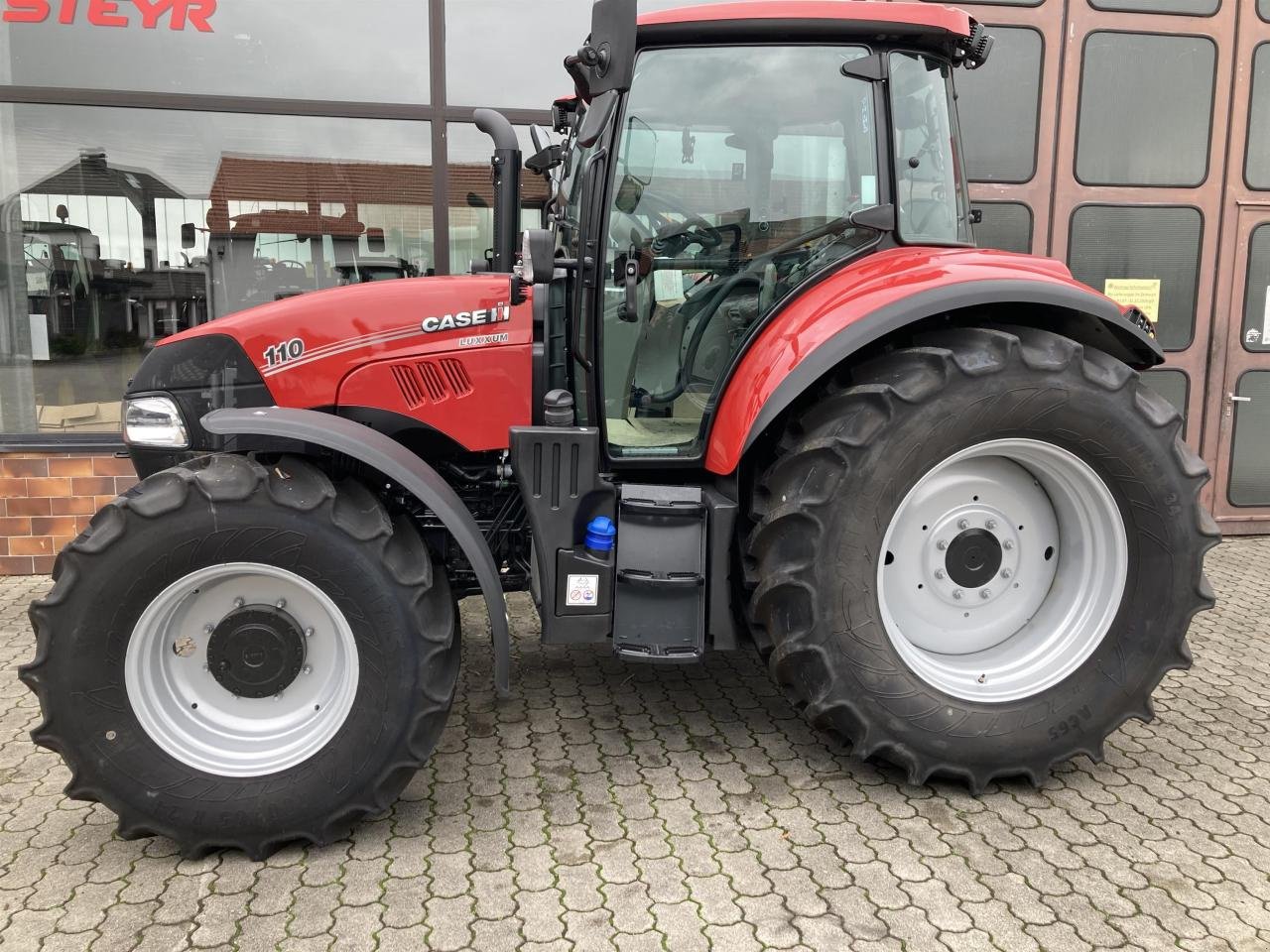 Traktor of the type Case IH Luxxum 110, Gebrauchtmaschine in Ampfing (Picture 2)