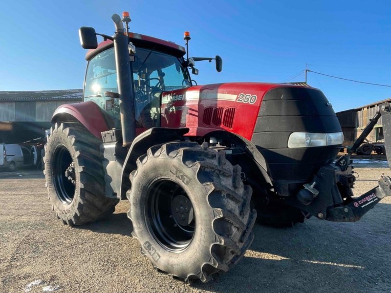 Traktor типа Case IH MAGNUM 250, Gebrauchtmaschine в Le Horps (Фотография 1)