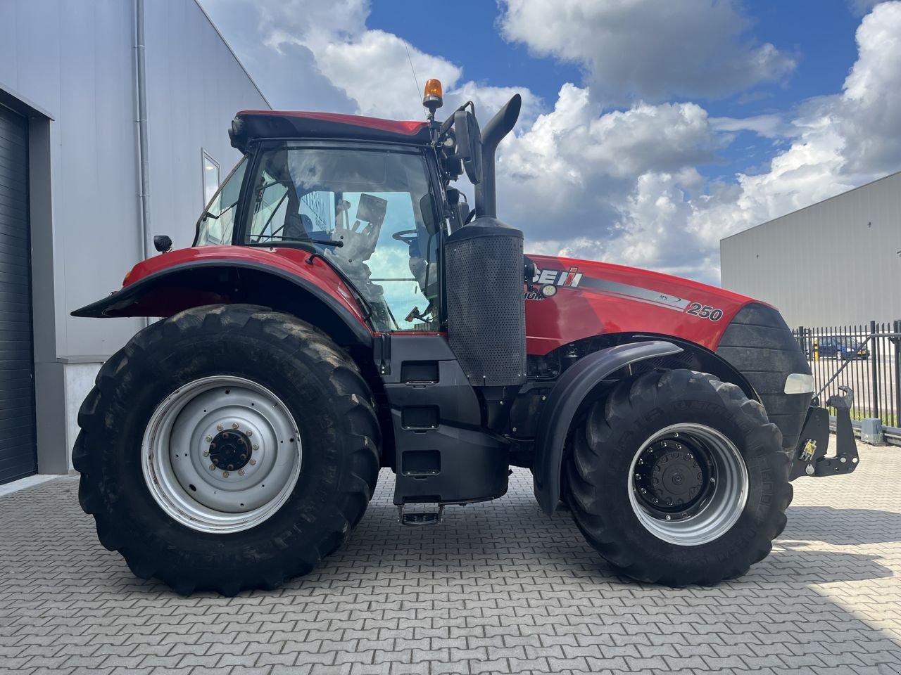 Traktor του τύπου Case IH Magnum 250, Gebrauchtmaschine σε Beek en Donk (Φωτογραφία 2)