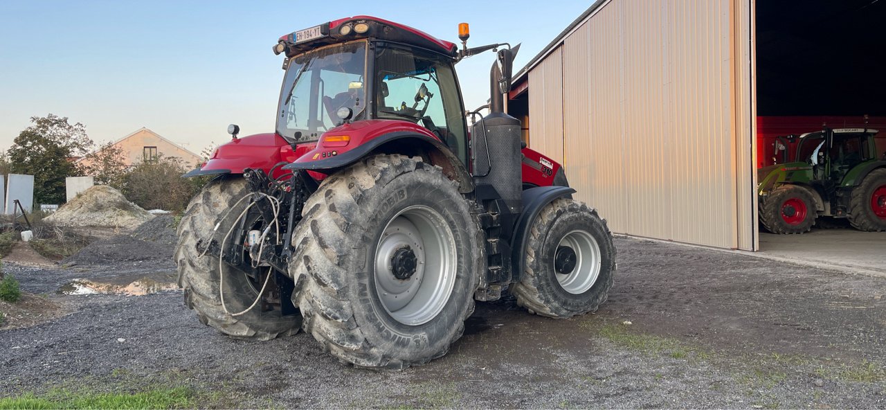 Traktor of the type Case IH MAGNUM 310 CVX, Gebrauchtmaschine in Marolles (Picture 3)