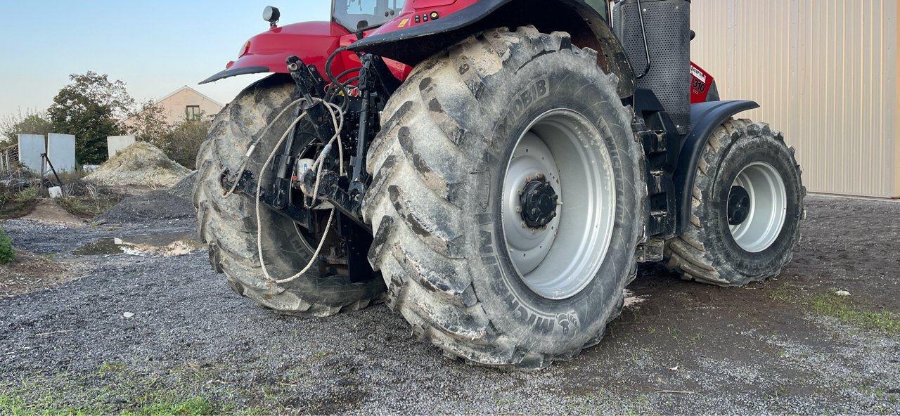 Traktor of the type Case IH MAGNUM 310 CVX, Gebrauchtmaschine in Marolles (Picture 9)