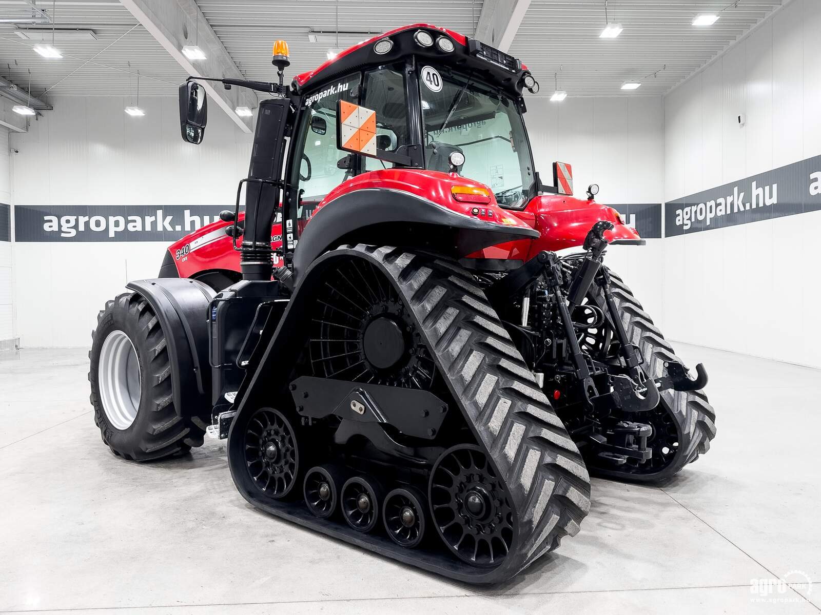 Traktor tip Case IH Magnum 340 CVX Rowtrac, Gebrauchtmaschine in Csengele (Poză 4)