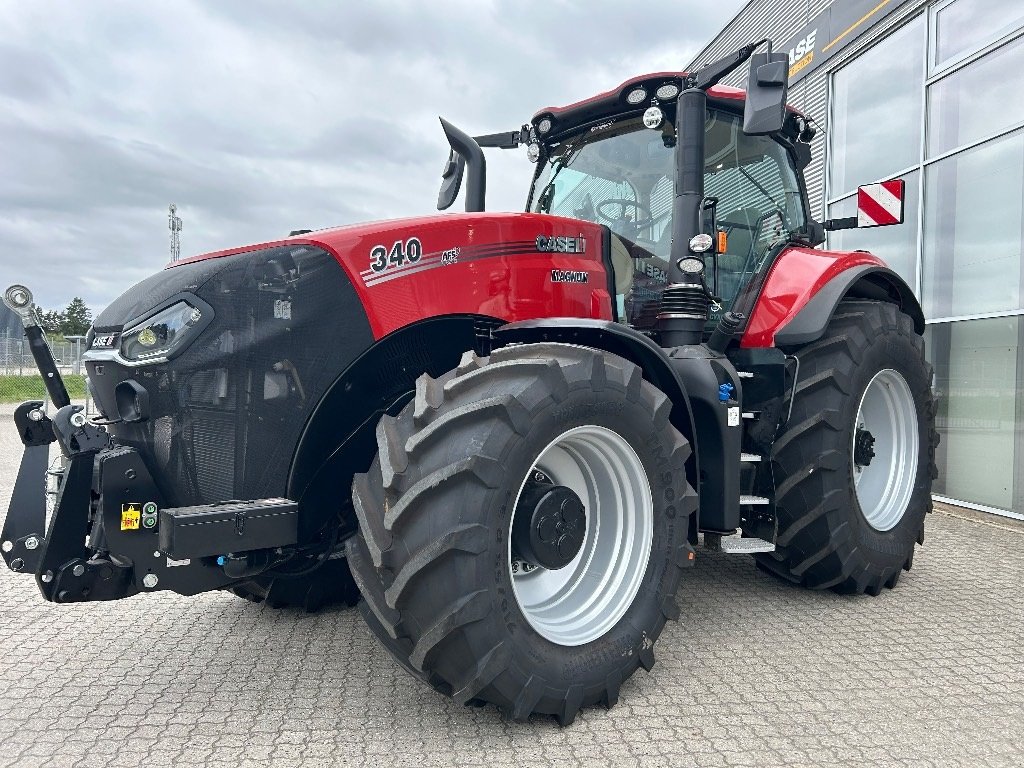 Traktor of the type Case IH Magnum 340 CVX, Gebrauchtmaschine in Vrå, Frejlev, Hornslet & Ringsted (Picture 2)