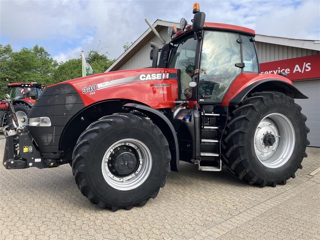 Traktor tip Case IH MAGNUM 340 CVX, Gebrauchtmaschine in Spøttrup (Poză 2)