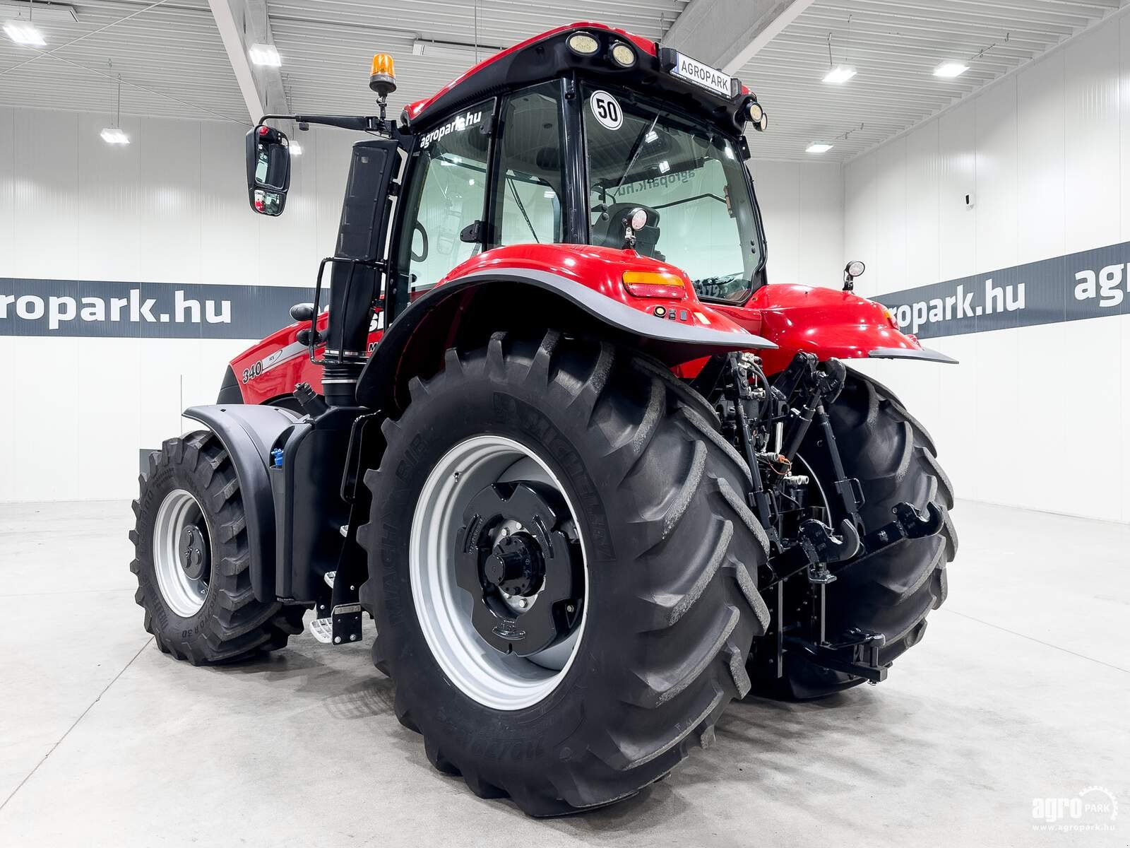 Traktor van het type Case IH Magnum 340, Gebrauchtmaschine in Csengele (Foto 4)