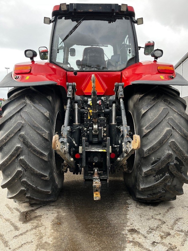 Traktor от тип Case IH Magnum 370 CVX, Gebrauchtmaschine в Vrå, Frejlev, Hornslet & Ringsted (Снимка 3)