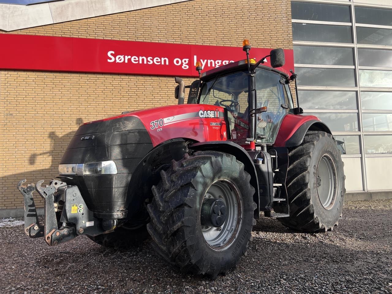 Traktor Türe ait Case IH MAGNUM 370 CVX, Gebrauchtmaschine içinde Viborg (resim 2)