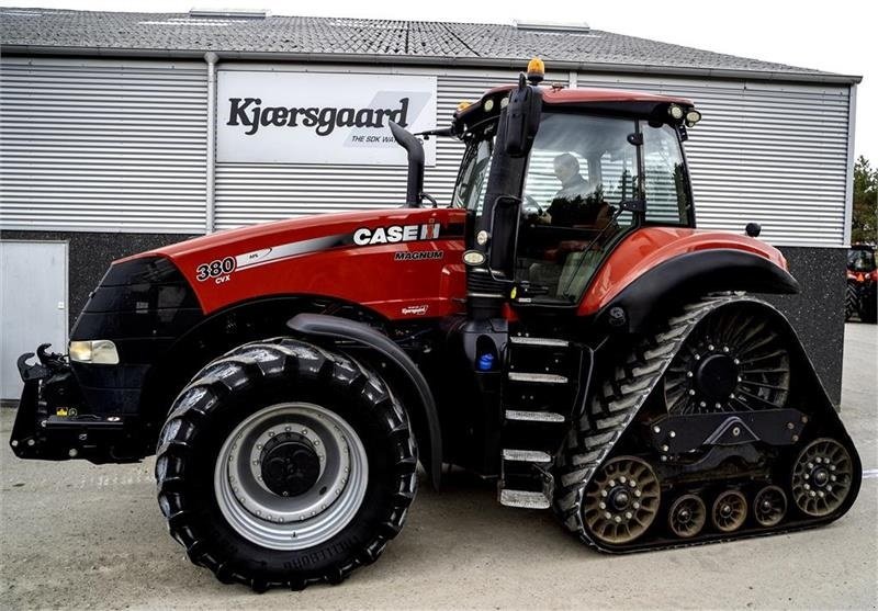 Traktor от тип Case IH Magnum 380 CVX Rowtrac, Gebrauchtmaschine в Aalborg SV (Снимка 2)