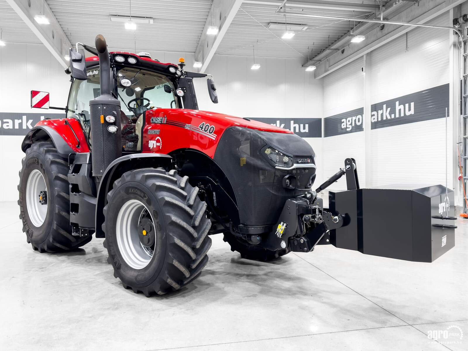 Traktor typu Case IH Magnum 400, Gebrauchtmaschine w Csengele (Zdjęcie 2)