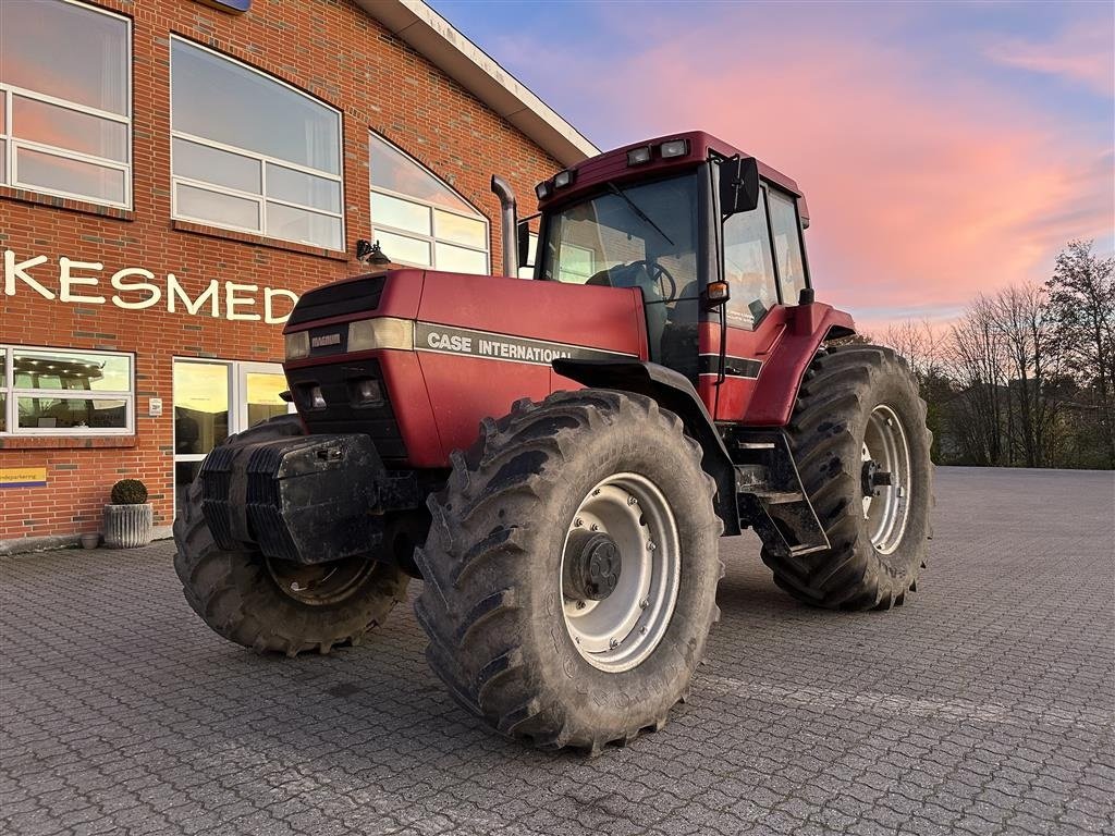 Traktor от тип Case IH Magnum 7110, Gebrauchtmaschine в Gjerlev J. (Снимка 2)