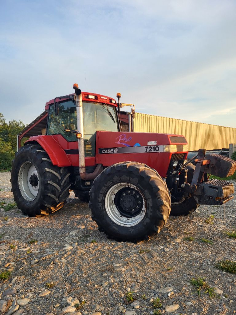 Traktor del tipo Case IH MAGNUM 7210 PRO, Gebrauchtmaschine en L'Isle-en-Dodon (Imagen 1)