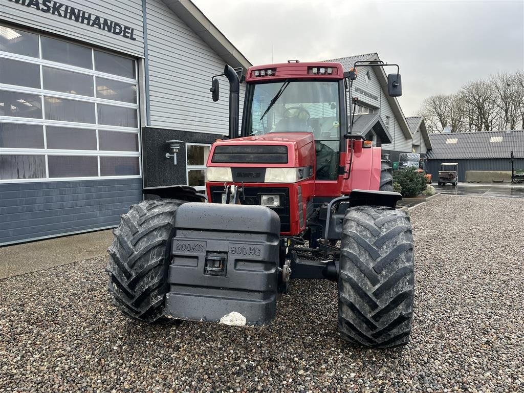 Traktor van het type Case IH MAGNUM 7220 Med frontlift, Gebrauchtmaschine in Lintrup (Foto 4)