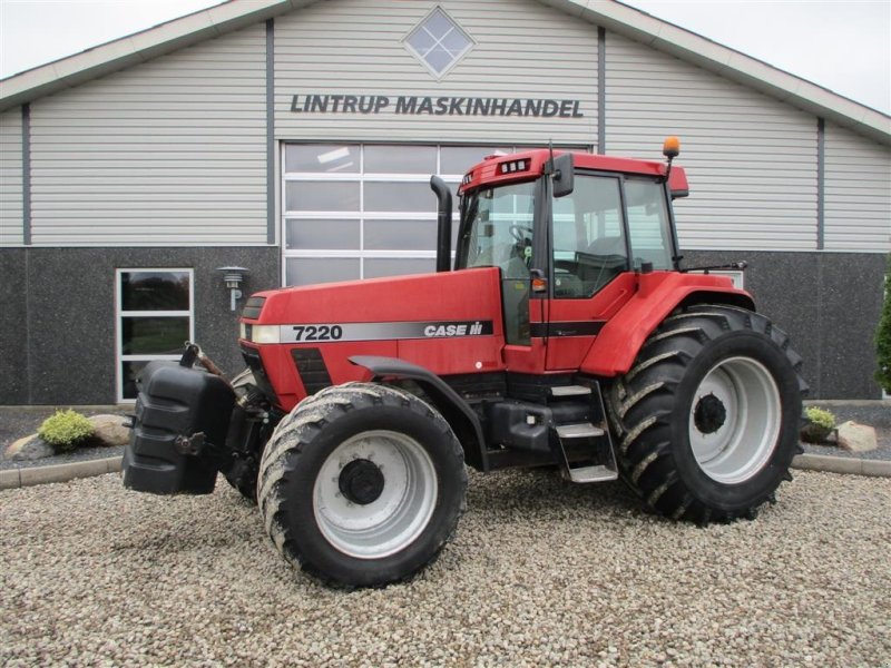 Traktor typu Case IH MAGNUM 7220 Med frontlift, Gebrauchtmaschine w Lintrup