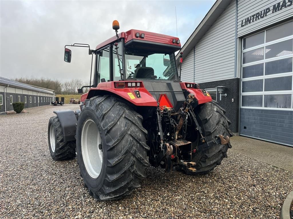 Traktor van het type Case IH MAGNUM 7220 Med frontlift, Gebrauchtmaschine in Lintrup (Foto 8)