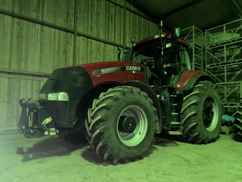 Traktor des Typs Case IH Magnum CVX 370, Gebrauchtmaschine in Könnern (Bild 1)