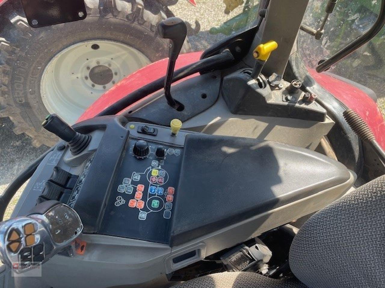 Traktor typu Case IH MAXXUM 110, Gebrauchtmaschine w Gottenheim (Zdjęcie 8)