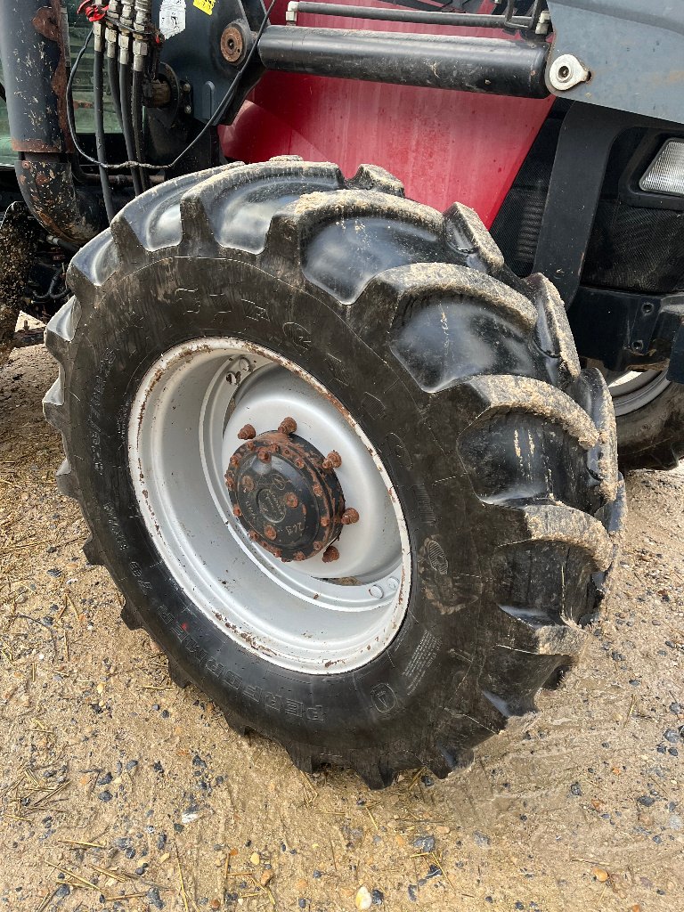 Traktor van het type Case IH Maxxum 115 x, Gebrauchtmaschine in VERT TOULON (Foto 4)