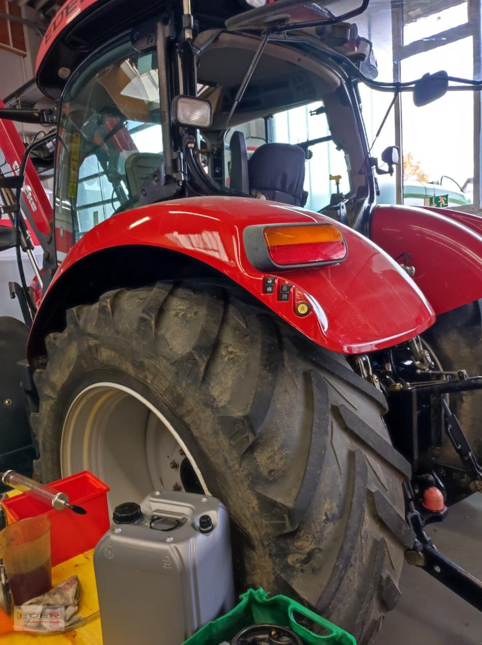 Traktor des Typs Case IH Maxxum 120 CVX, Gebrauchtmaschine in Luizhausen-Lonsee (Bild 5)