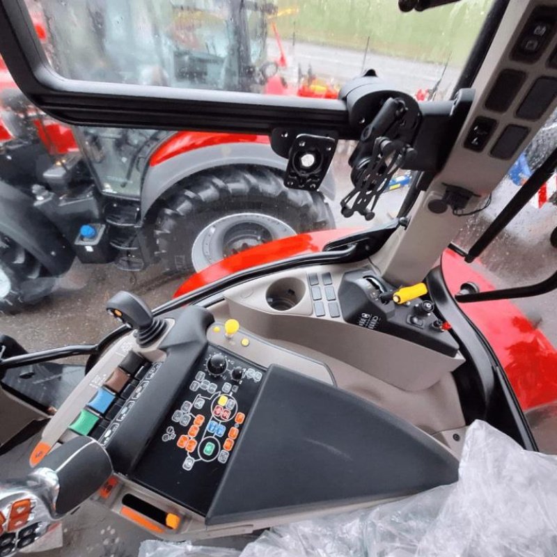 Traktor Türe ait Case IH Maxxum 125 AD8, Gebrauchtmaschine içinde azerailles (resim 9)