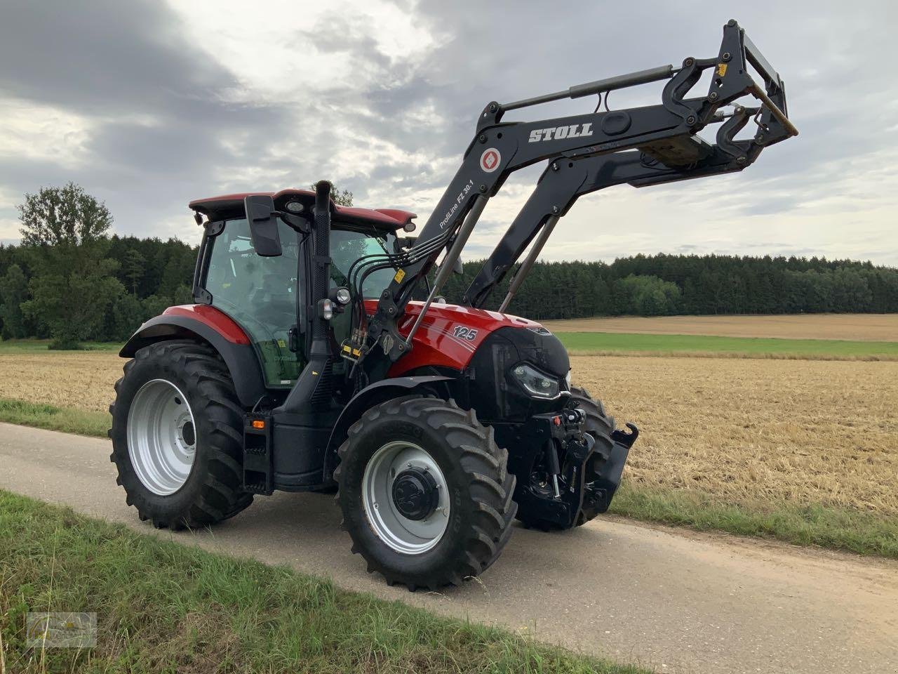 Traktor van het type Case IH Maxxum 125 CVX, Gebrauchtmaschine in Pfreimd (Foto 2)