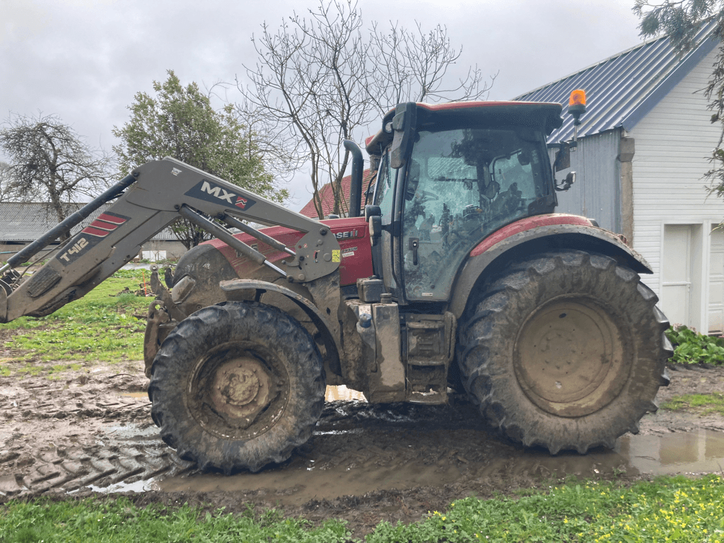 Traktor del tipo Case IH MAXXUM 125, Gebrauchtmaschine In CINTHEAUX (Immagine 5)