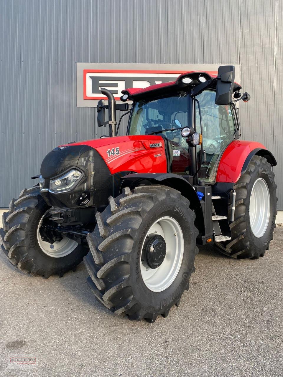 Traktor of the type Case IH Maxxum 145 CVX, Neumaschine in Tuntenhausen (Picture 1)