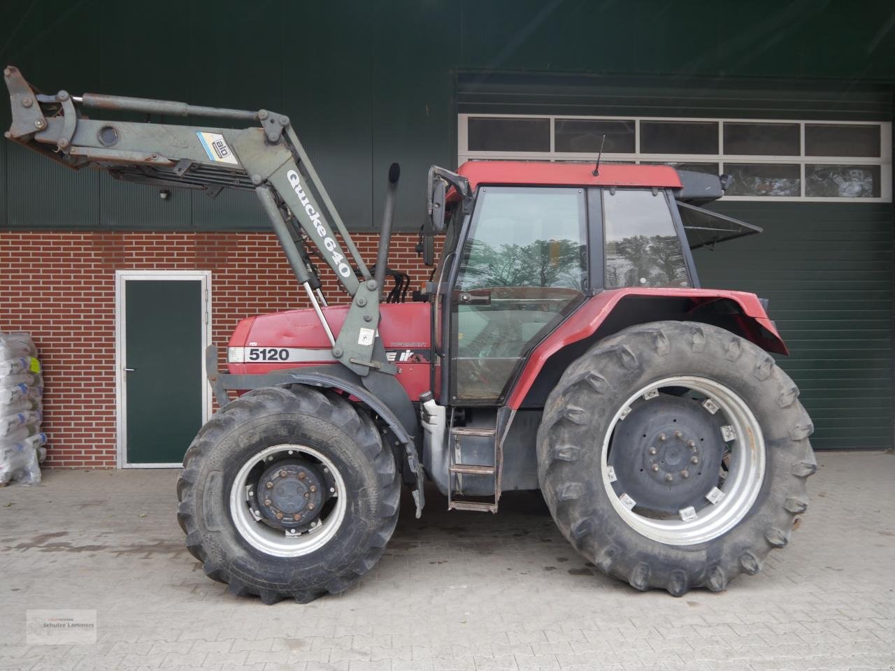 Traktor des Typs Case IH Maxxum 5120 Quicke Frontlader Druckluft, Gebrauchtmaschine in Borken (Bild 5)